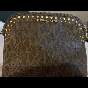 Michael Kors side purse